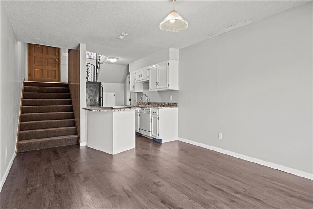 217-219 Emerson Avenue — photo 29