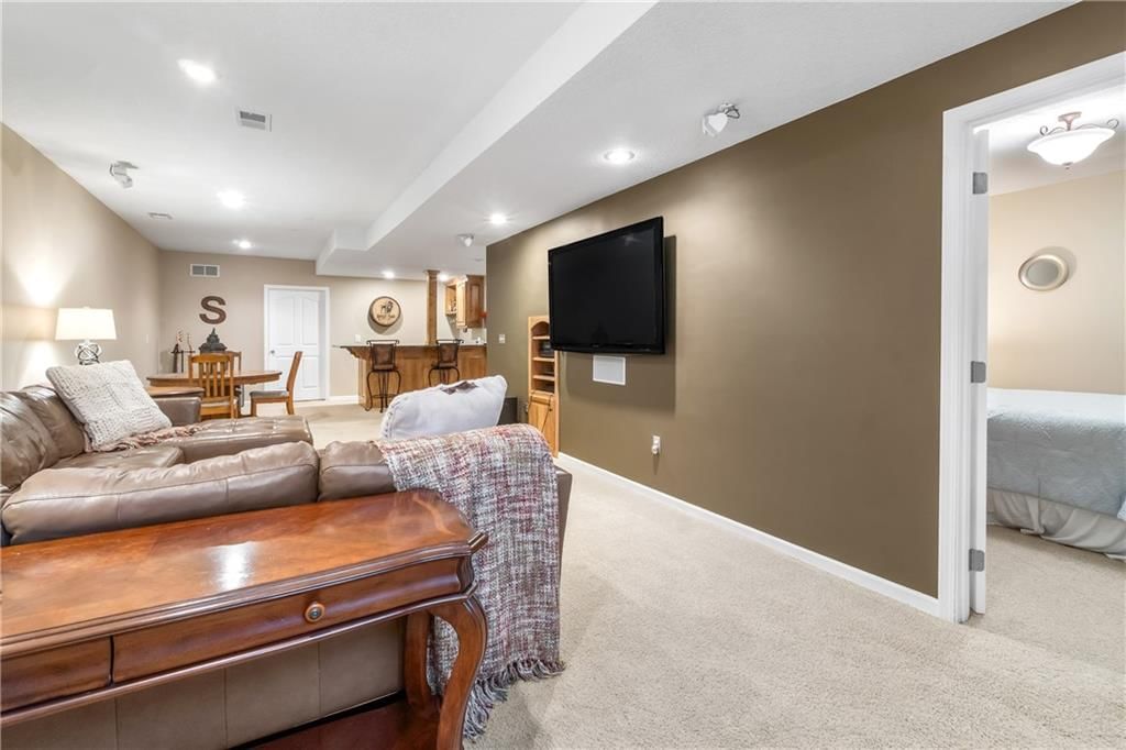 14010 W 158th Street — photo 34