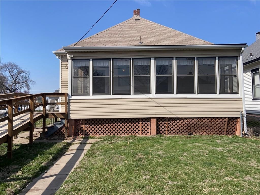 228 Massachusetts Street — photo 6