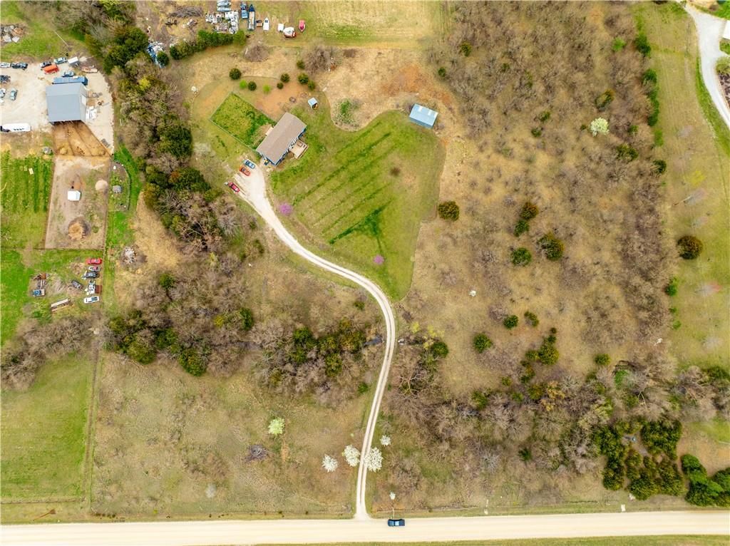 2387 N 1100 Road — photo 35