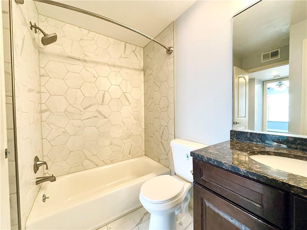 920 Washington Street — photo 14