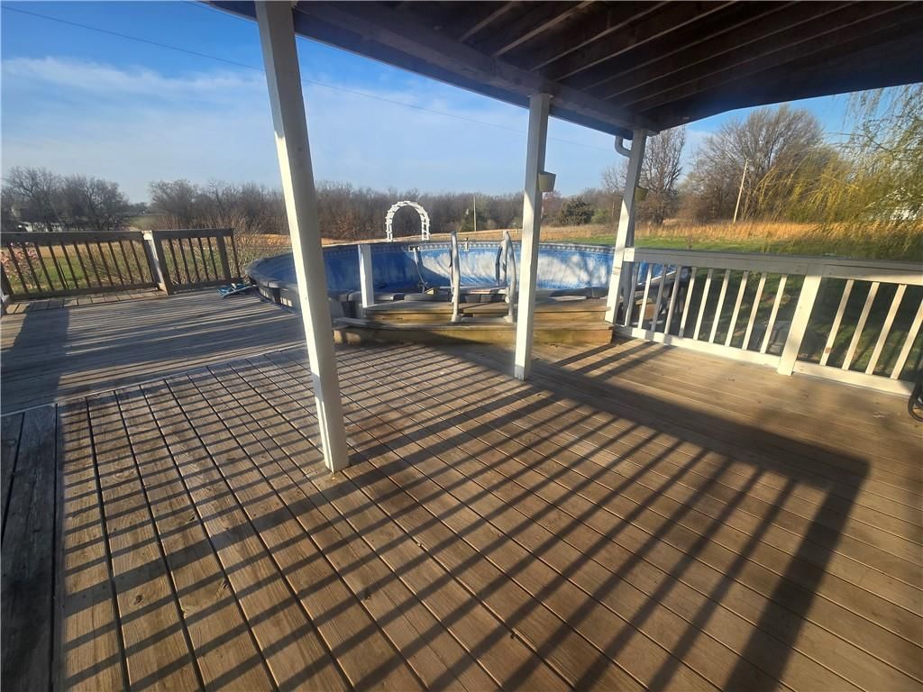 1645 Cardinal Drive — photo 30