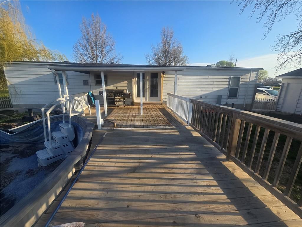 1645 Cardinal Drive — photo 32
