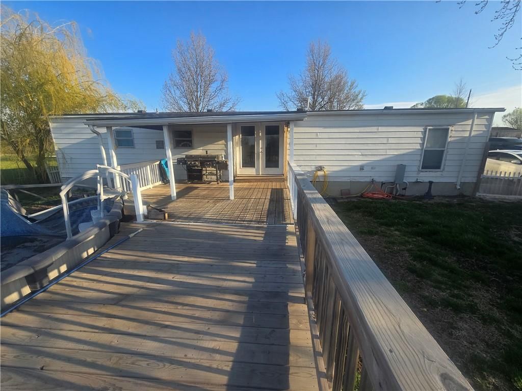 1645 Cardinal Drive — photo 33