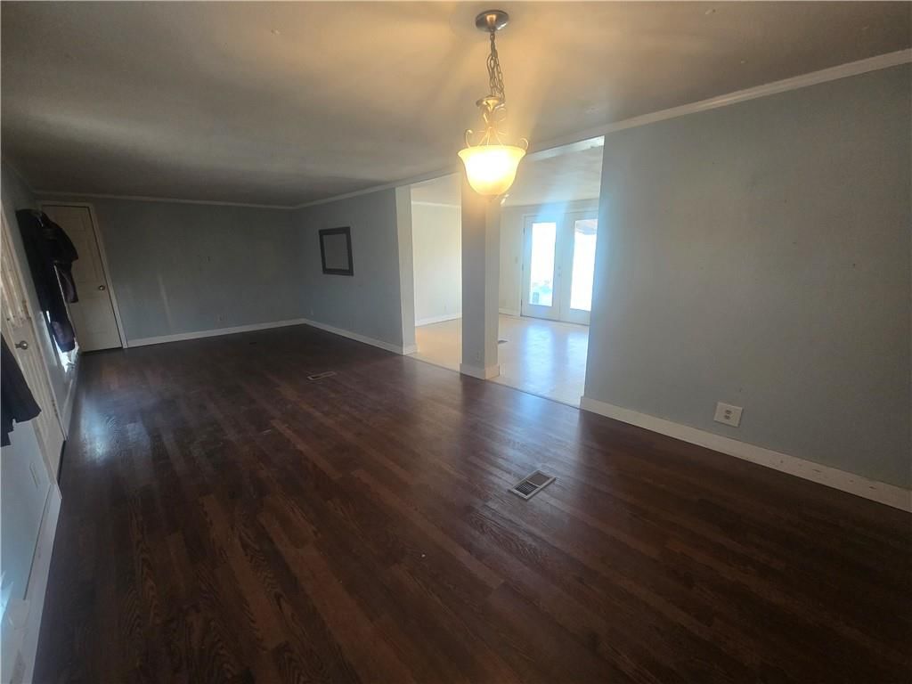 1645 Cardinal Drive — photo 9