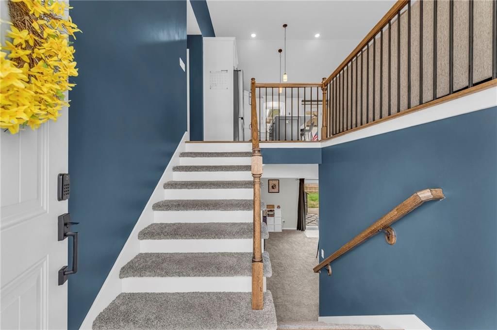 556 Dolinger Court — photo 4
