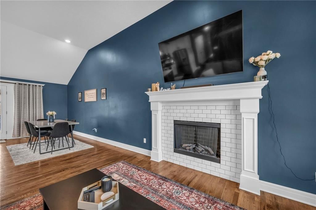 556 Dolinger Court — photo 7
