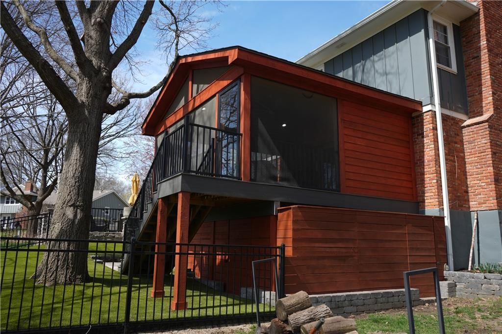 8813 W 106th Circle — photo 48