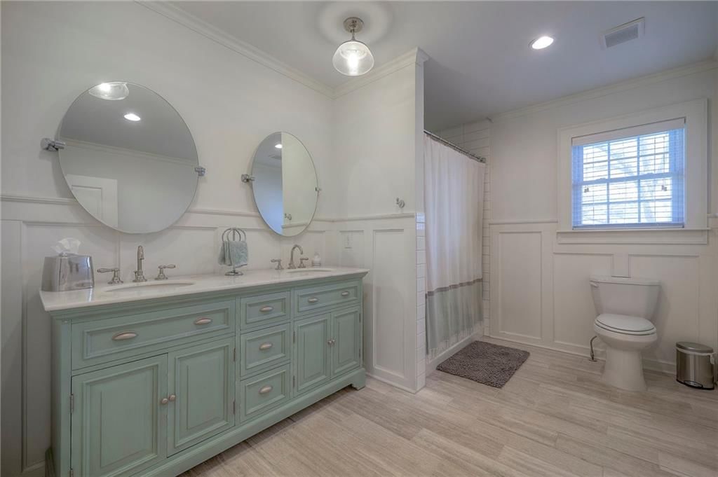 414 W 58th Street — photo 35