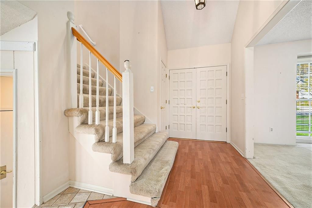5849 N Beaman Avenue — photo 5