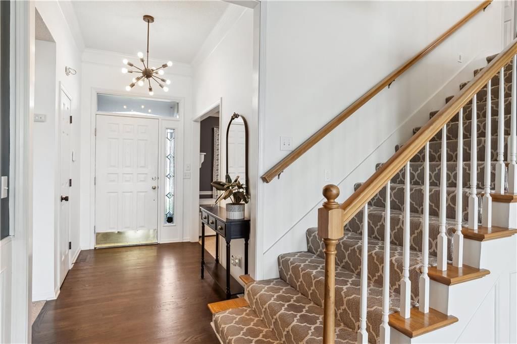 808 NW High Point Drive — photo 3