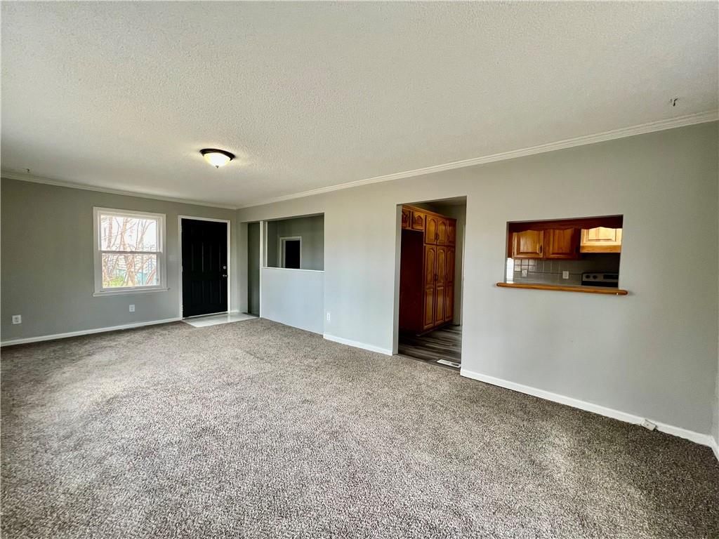 208 N Jennings Road — photo 7