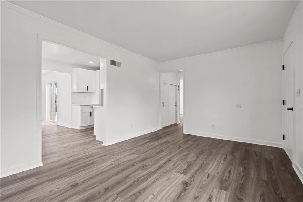 7812 E 58th Street — photo 5