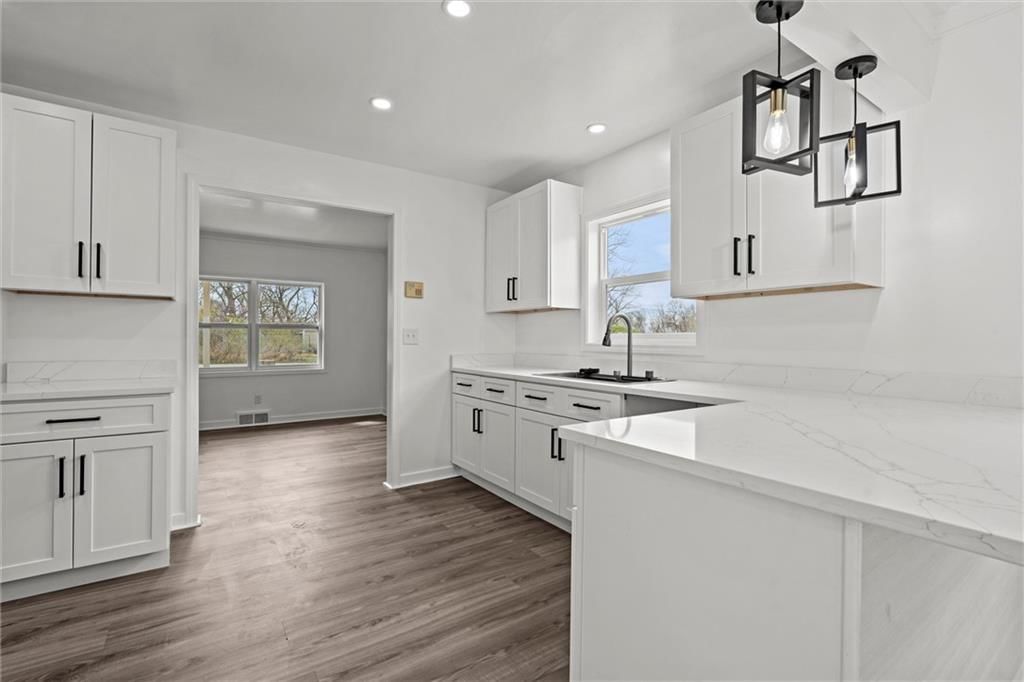 7812 E 58th Street — photo 9