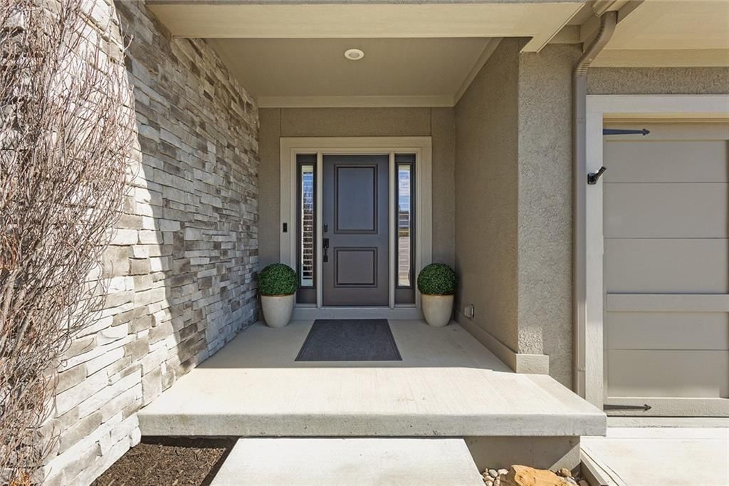 14701 Meadow Lane — photo 3
