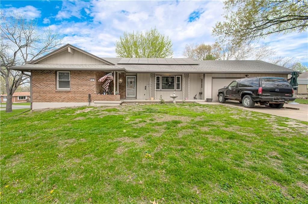24 Broyles Street, Buckner, MO