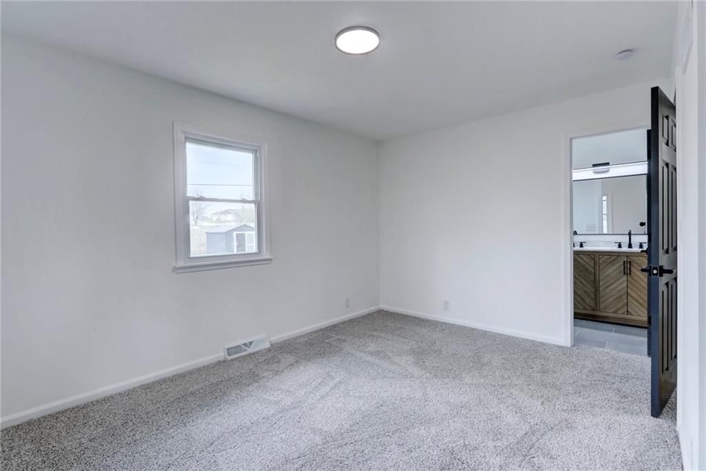 17002 NW 76th Street — photo 27