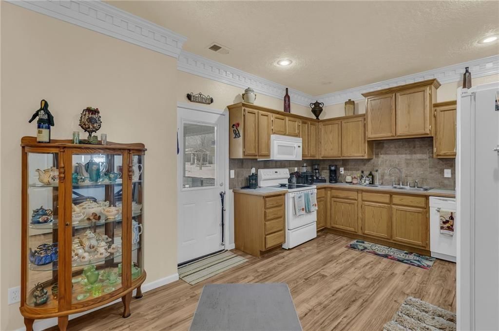 518 S Wilson Street — photo 12