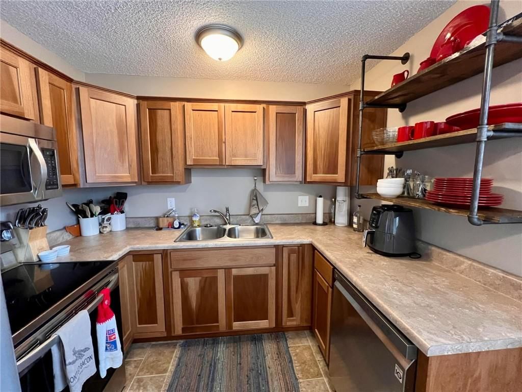 3422 SE Golden Avenue — photo 5