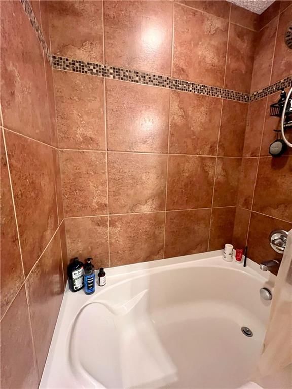 3422 SE Golden Avenue — photo 9