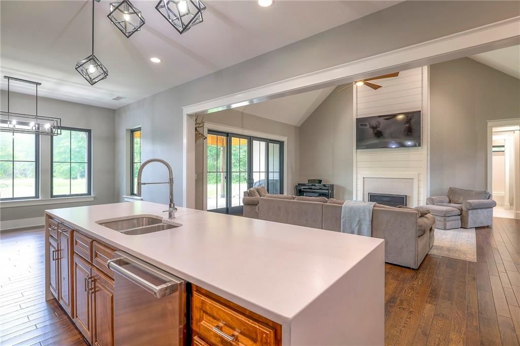 111 NW 238th Pvt Road — photo 9