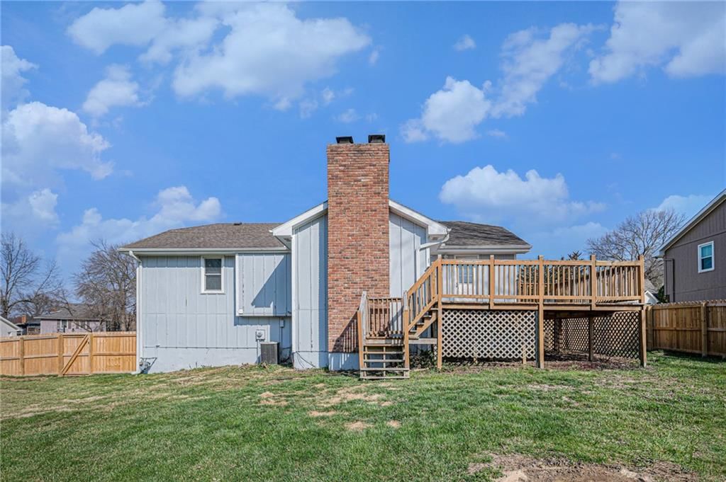 514 Meadowcrest Court — photo 23