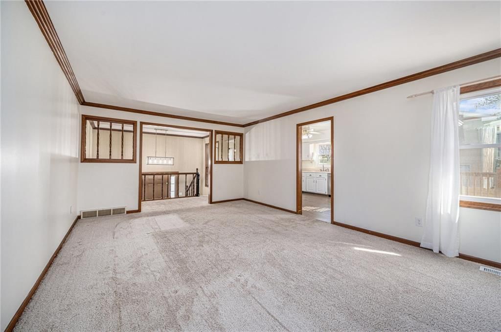 514 Meadowcrest Court — photo 5