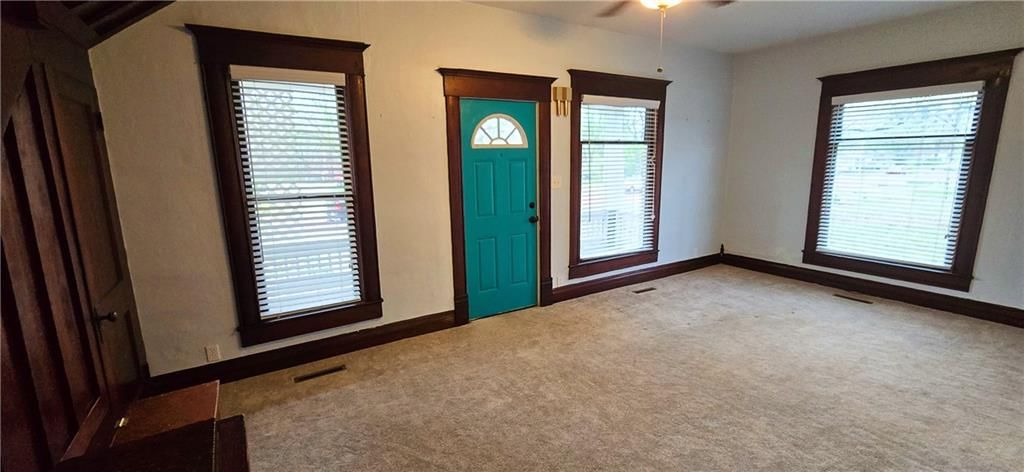 1324 S Main Street — photo 7