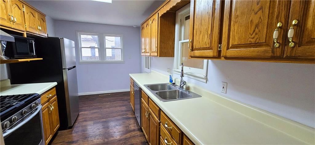 1324 S Main Street — photo 10