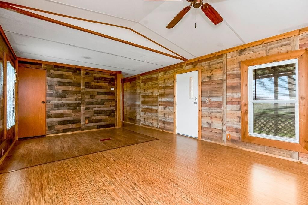 8182 S 294th Street — photo 10