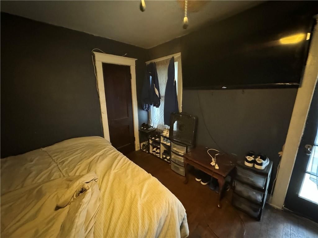2912 E 40TH Street — photo 17