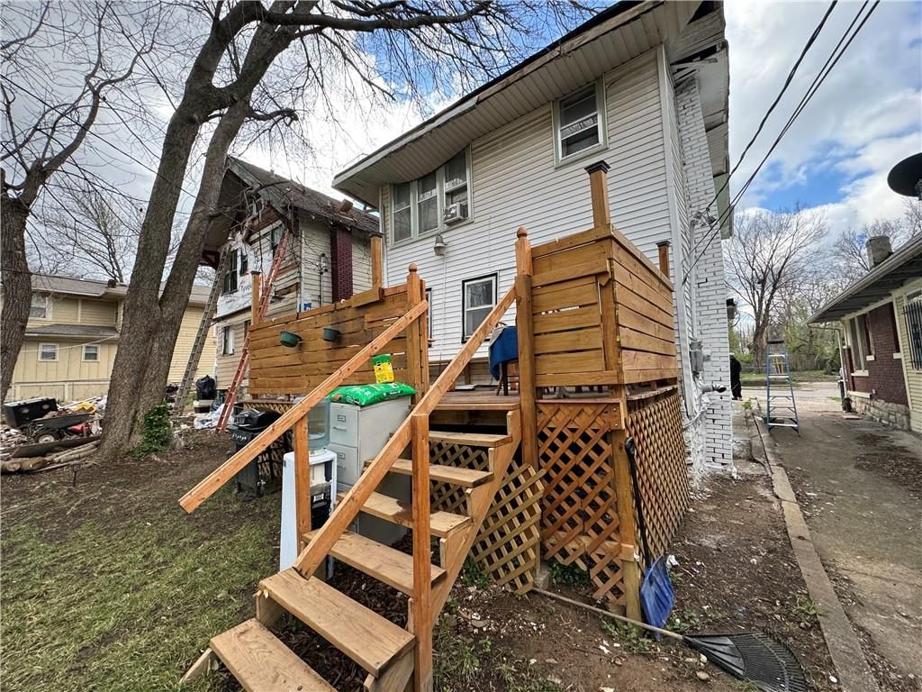 2912 E 40TH Street — photo 21