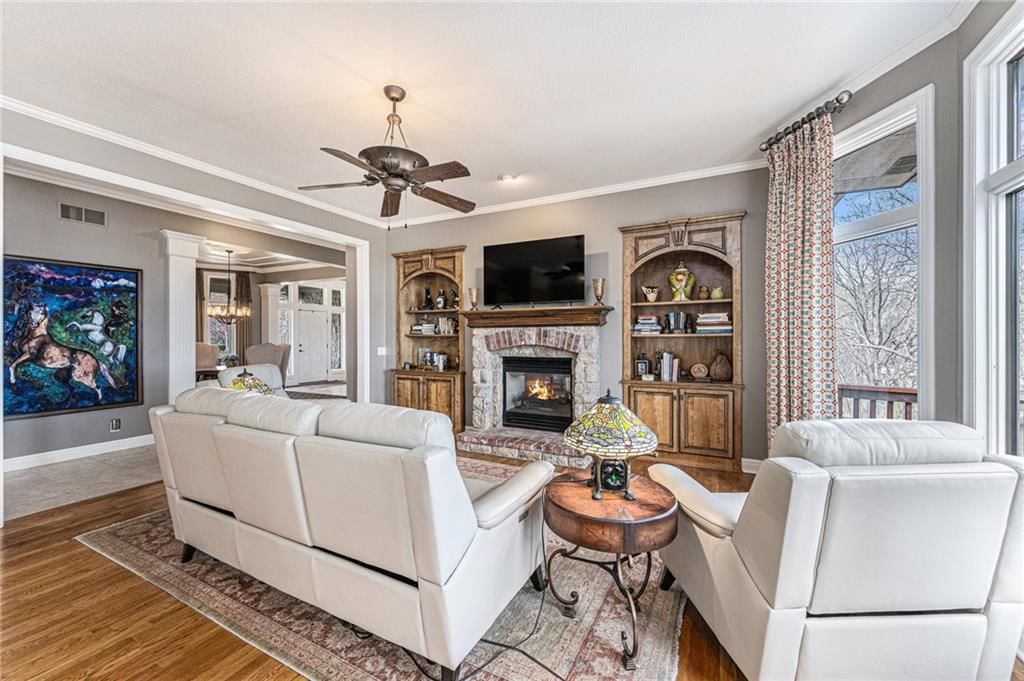 4935 Constance Street — photo 14