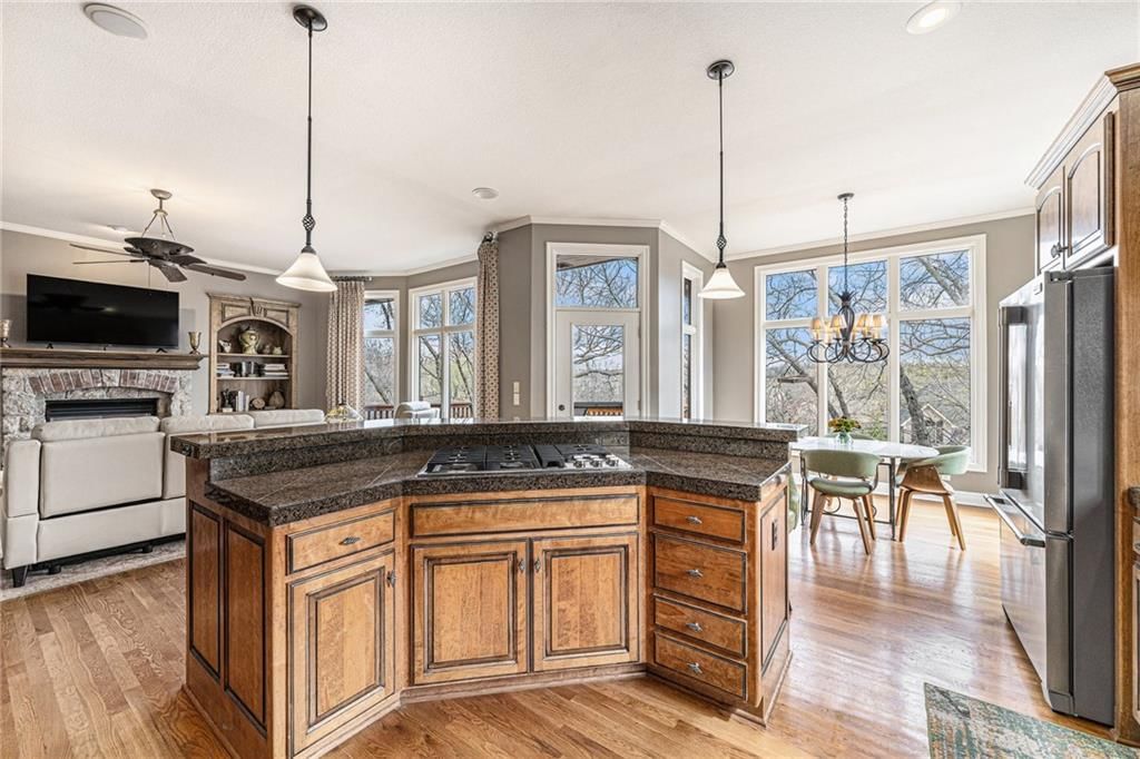 4935 Constance Street — photo 17
