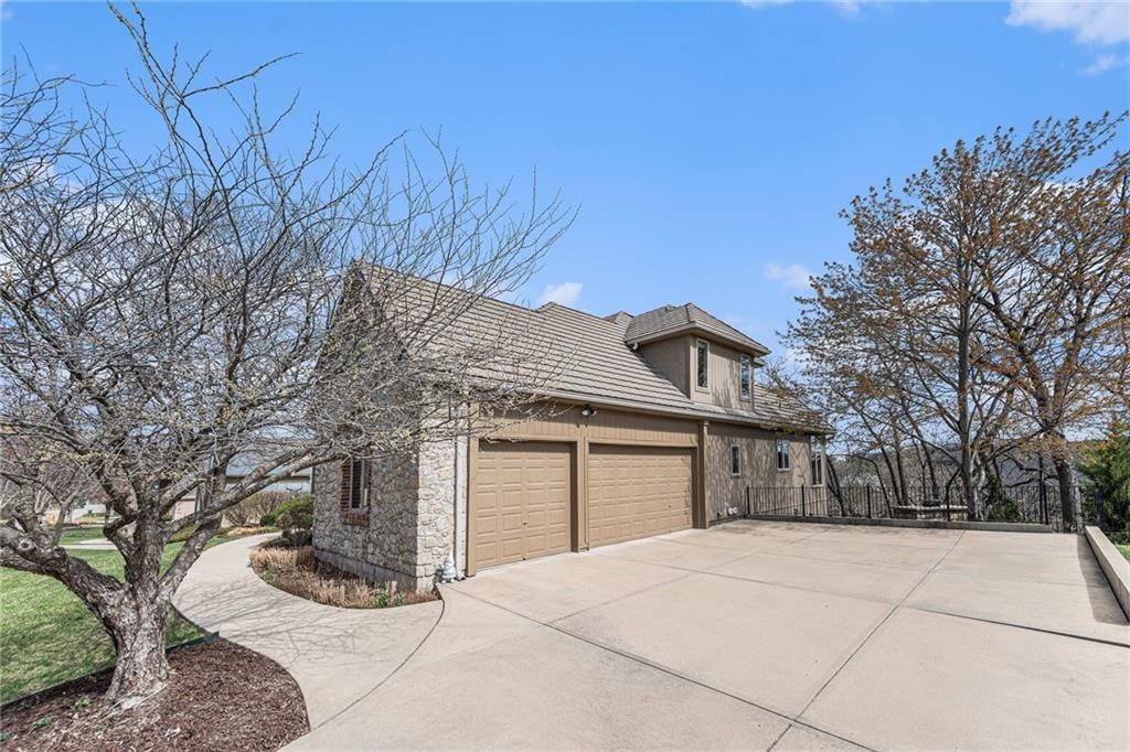 4935 Constance Street — photo 4