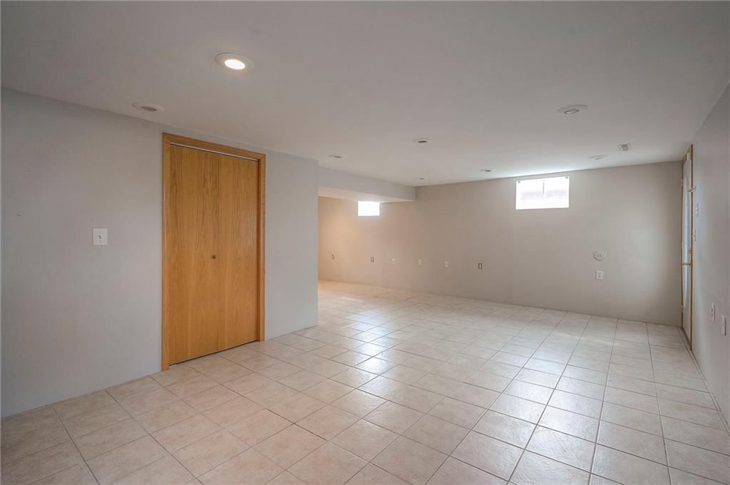 6606 NW Hilldale Drive — photo 25