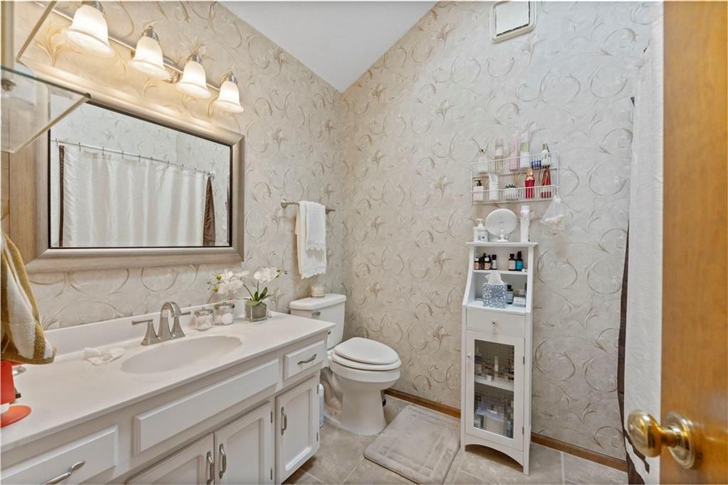 9710 NW 86th Street — photo 13