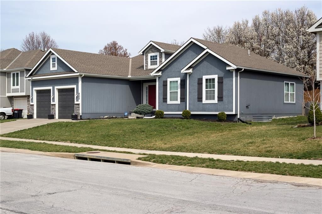 505 Crestridge Drive — photo 2