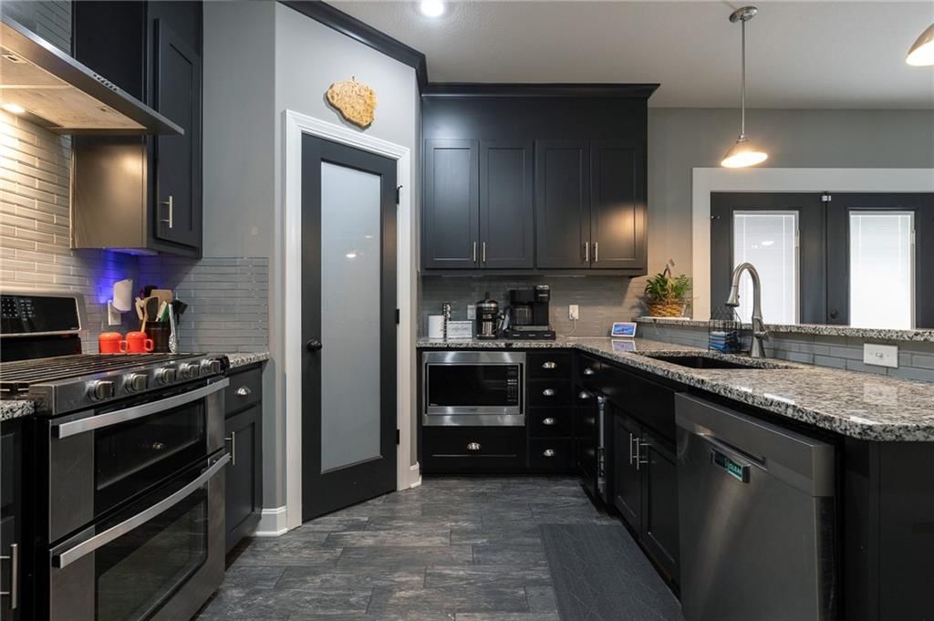 505 Crestridge Drive — photo 12