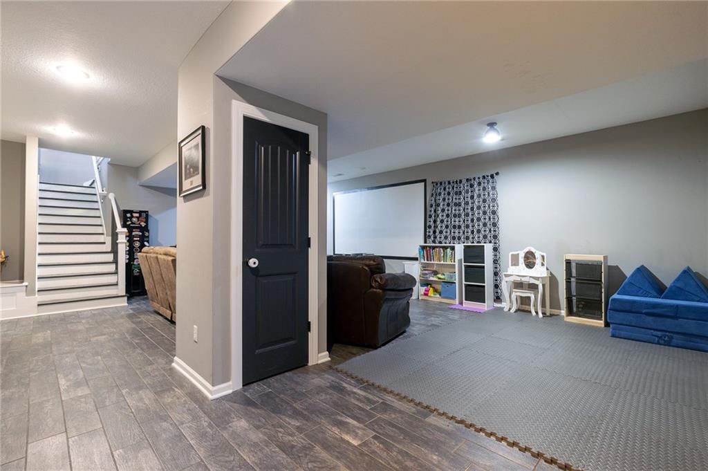 505 Crestridge Drive — photo 26