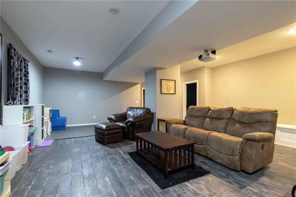 505 Crestridge Drive — photo 29