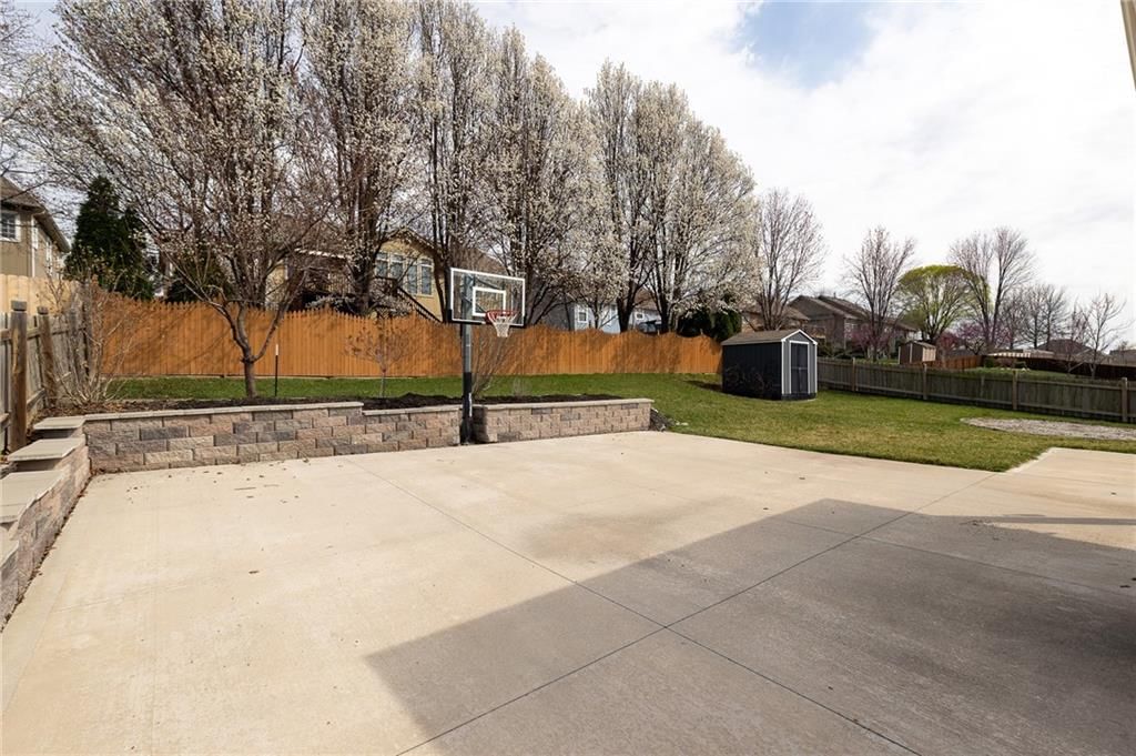 505 Crestridge Drive — photo 32