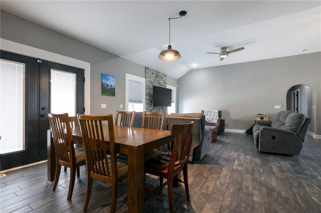 505 Crestridge Drive — photo 9