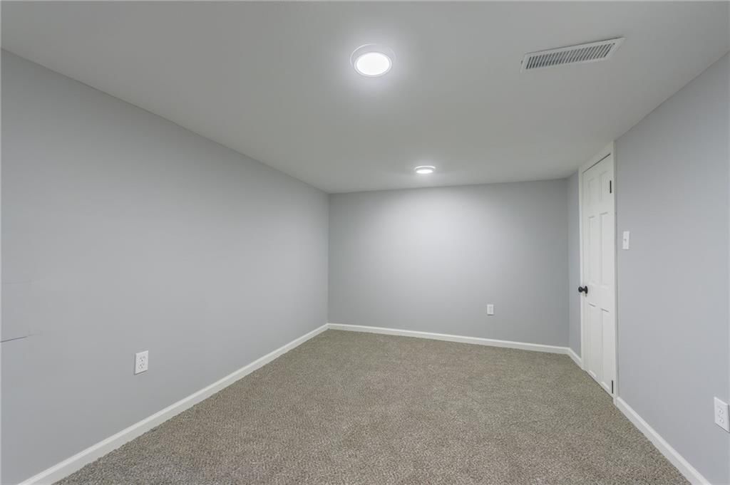 720 Hazel Street — photo 18