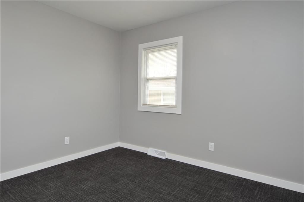112 E Meadowbrook Lane — photo 26