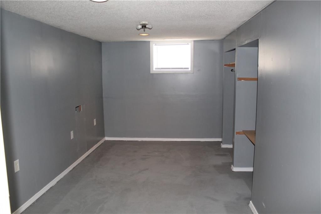 8618 Bristol Avenue — photo 11