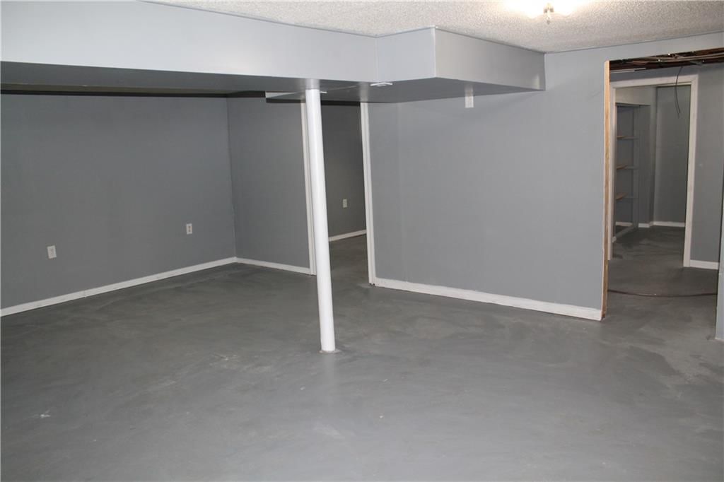 8618 Bristol Avenue — photo 13