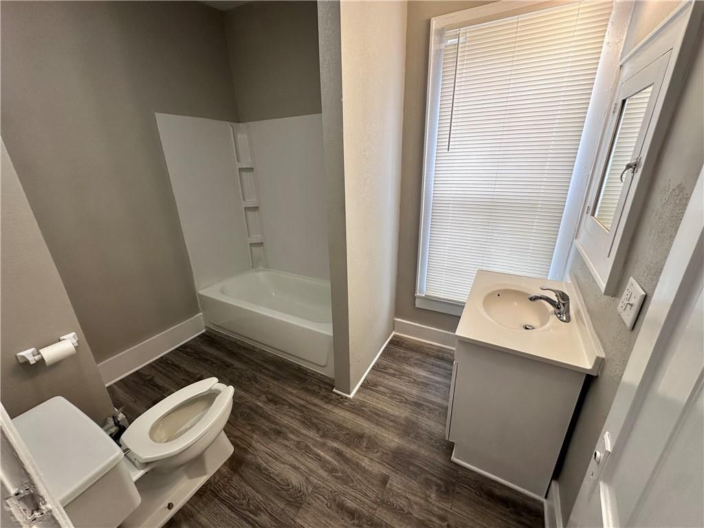 620 Powell Street — photo 8