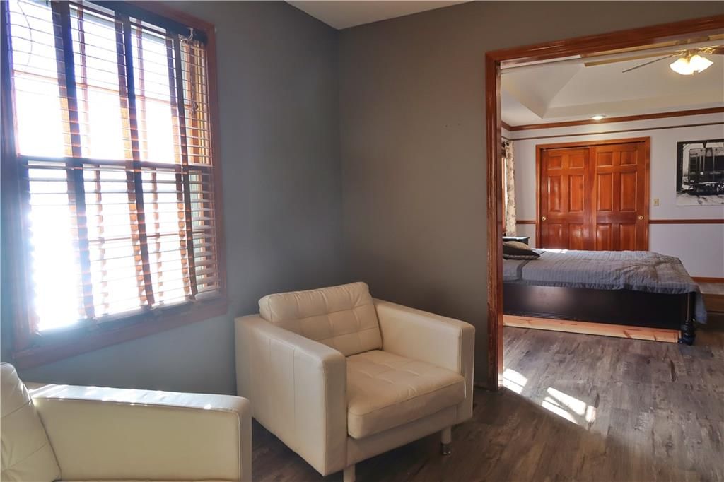 8537 Greenwood Lane — photo 18