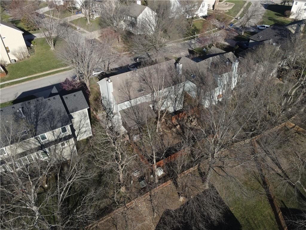 8537 Greenwood Lane — photo 35